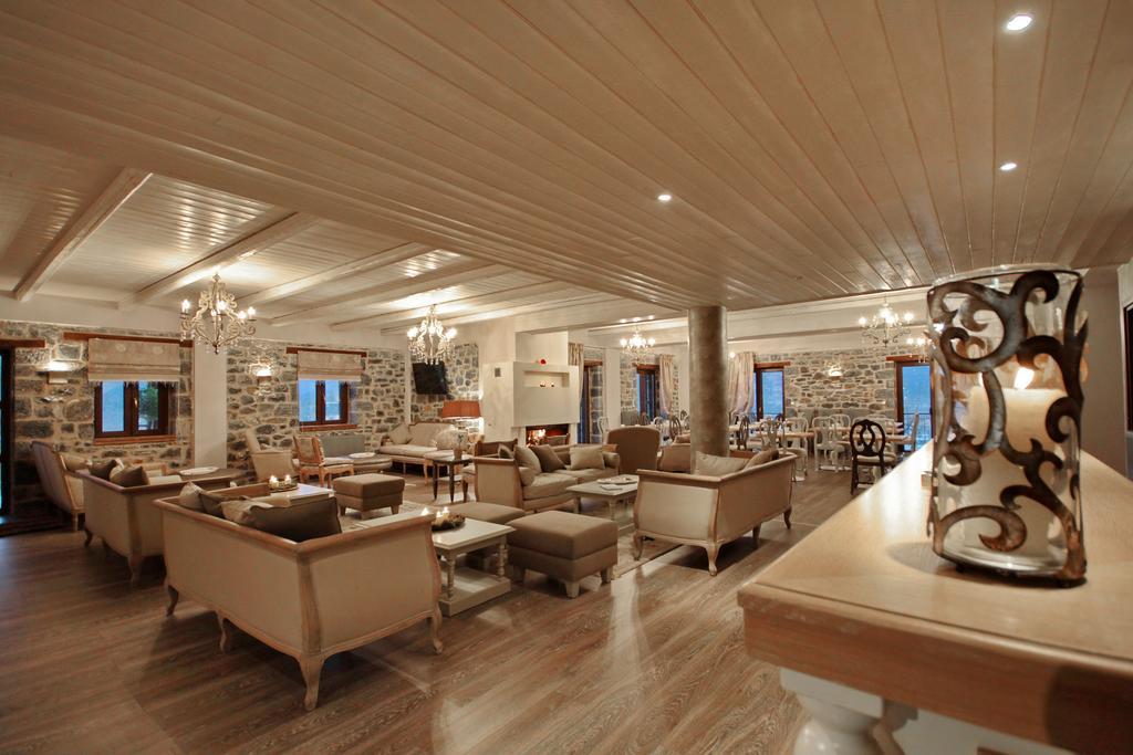 Thisoa Hotel Karkalou Экстерьер фото